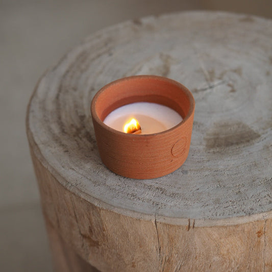 Aios Terracota Pot Natural Candle with Lid