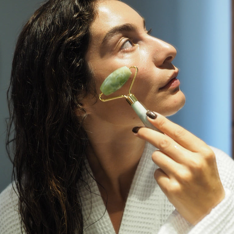 Q Green Quartz Jade Roller