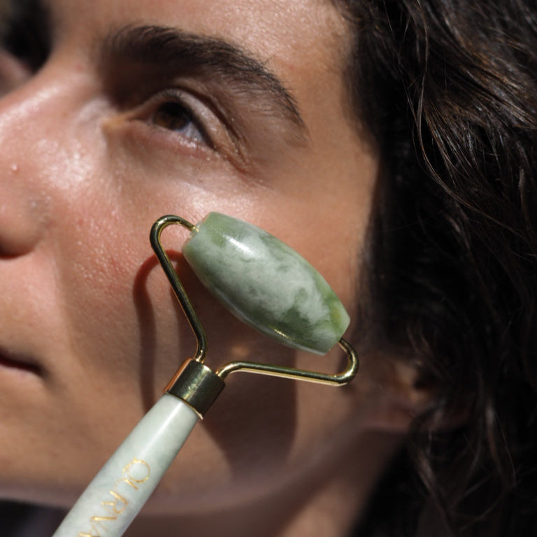 Q Green Quartz Jade Roller